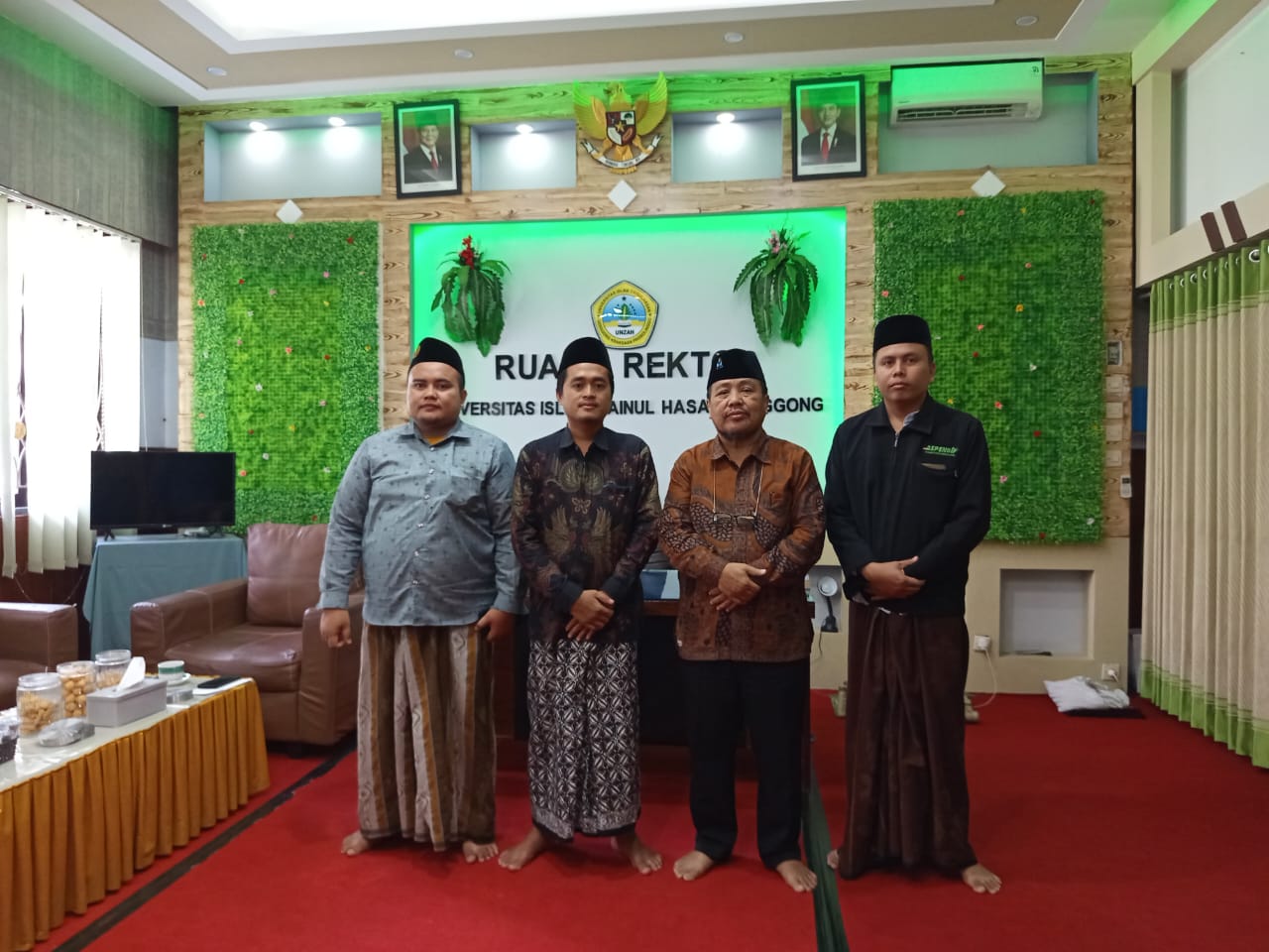 Ketua STAINQ Lakukan Kunjungan ke Rektor UNZAH Genggong, Bahas Peningkatan SDM