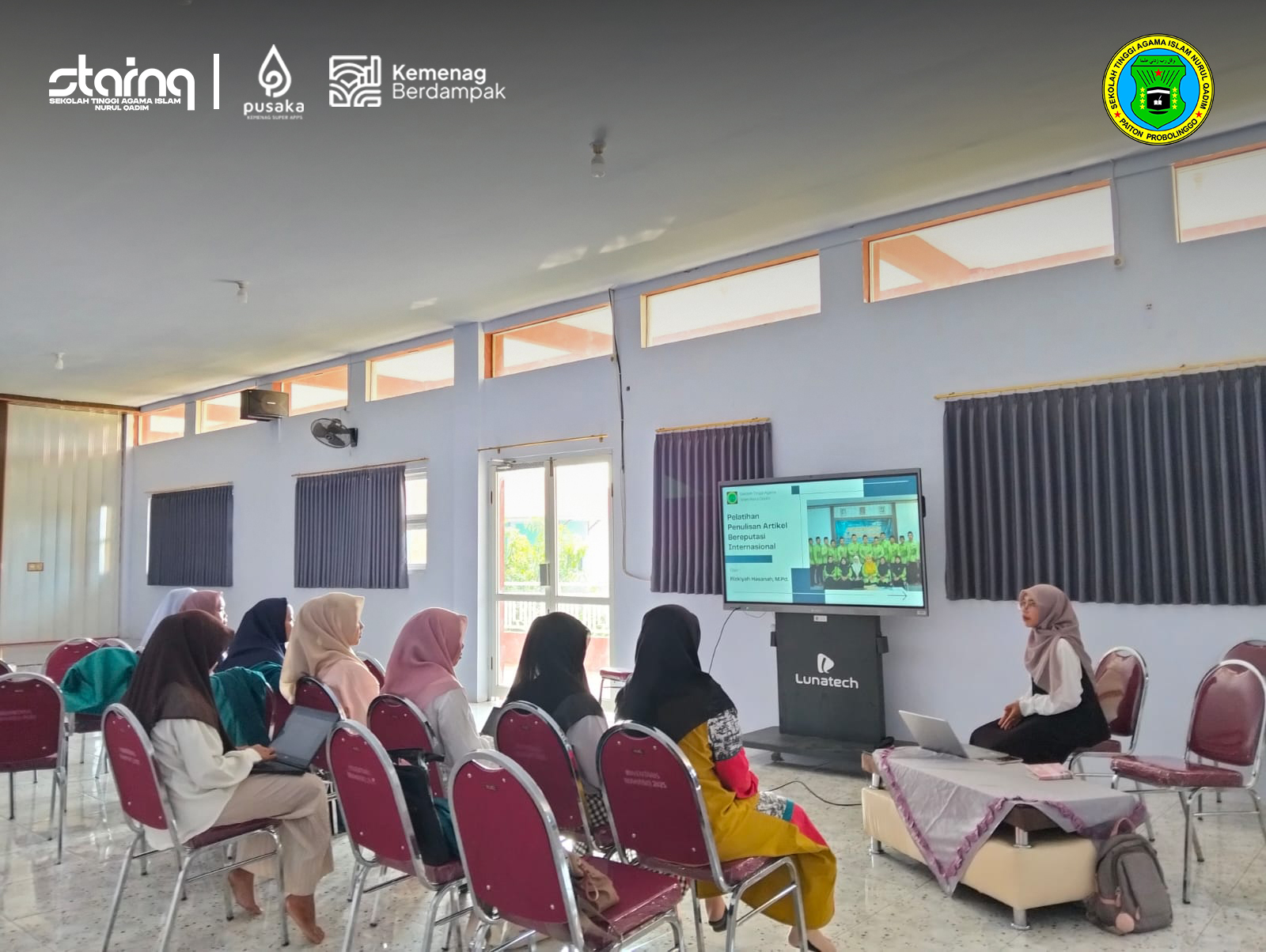 Pelatihan Penulisan Artikel Ilmiah bagi Mahasiswi STAI Nurul Qadim